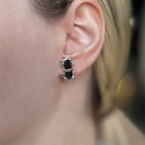 BRINCO PRATEADO GENEVE BLACK MARINA DIAS