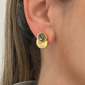 BRINCO MINI DOURADO CLAU MARIANA DIAS